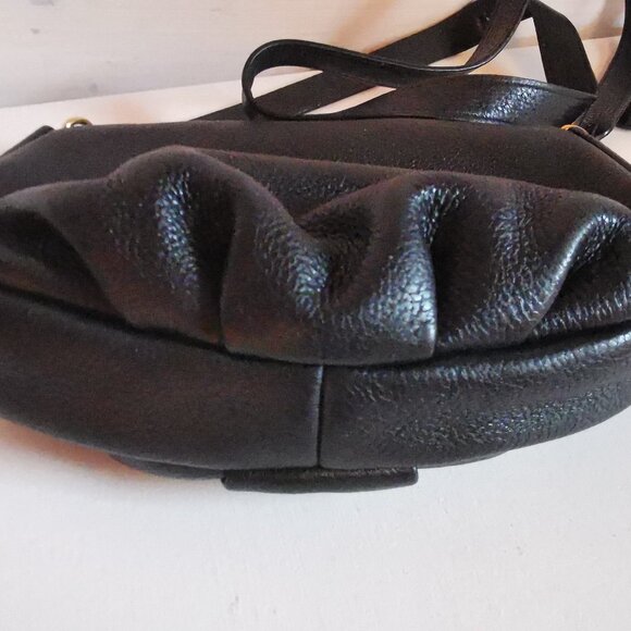 Marc by Marc Jacobs Black Pebbled Leather Top Flap Crossbody Bag Purse - Picture 11 of 12
